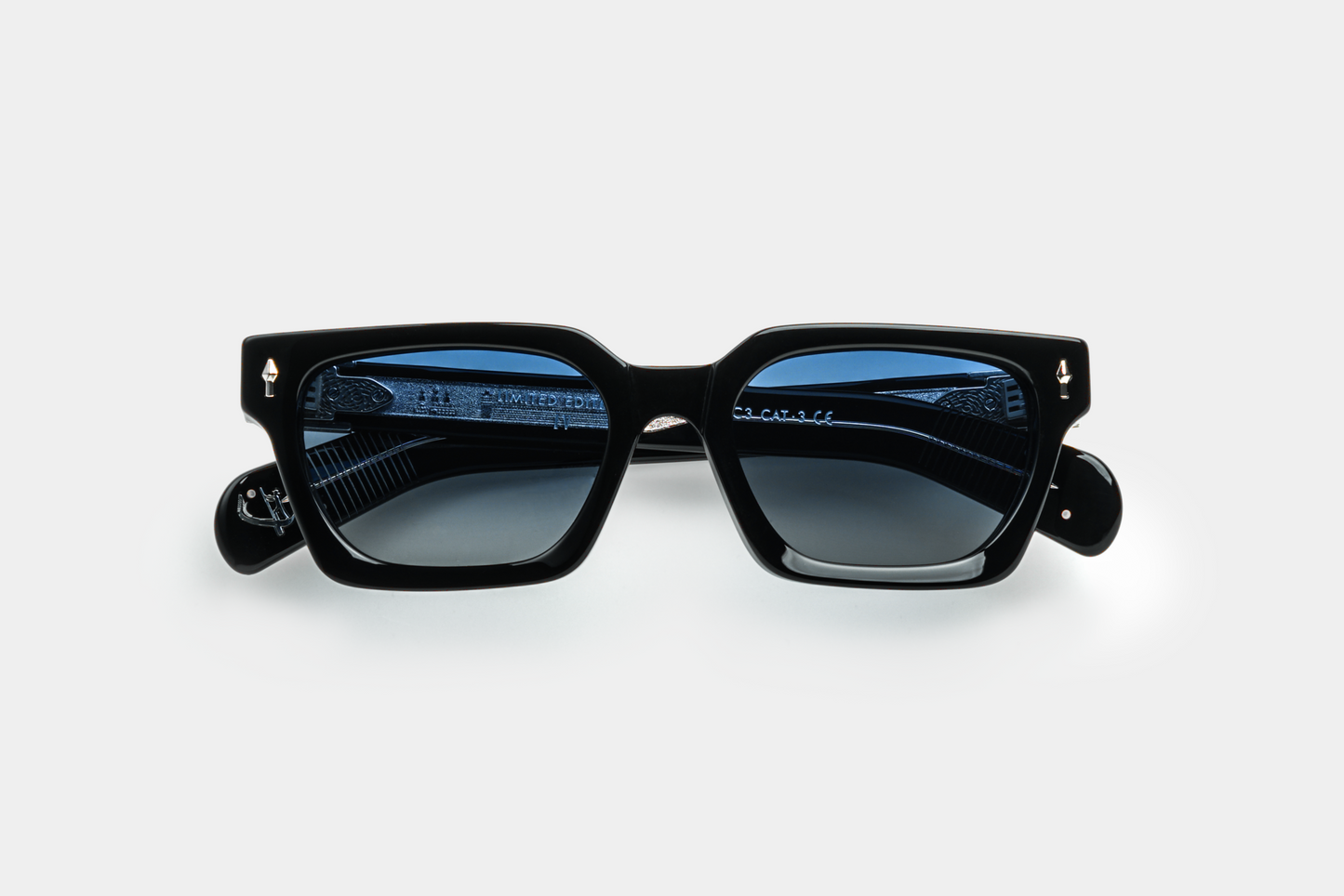 Limited Edition IV BLACK Small