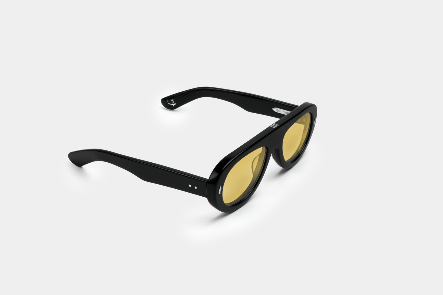VE-18 Black