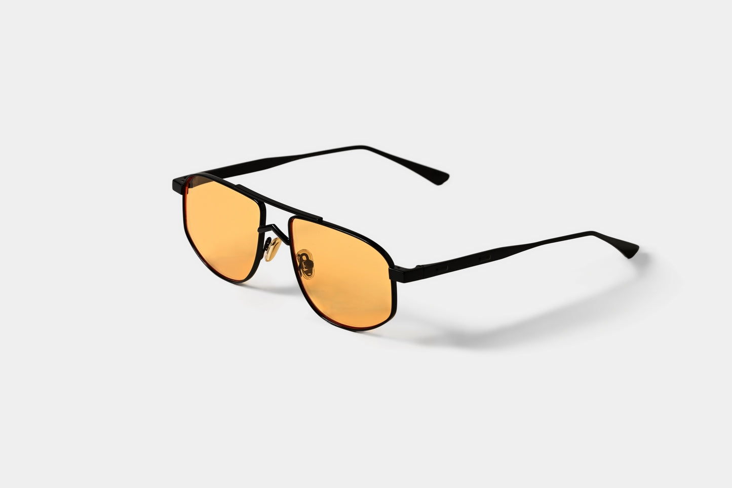 SW-13 Total Black Yellow