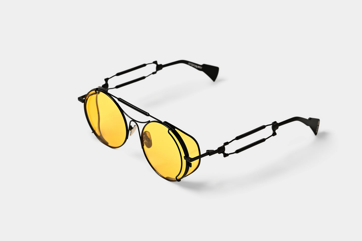 Extravagante Black Yellow