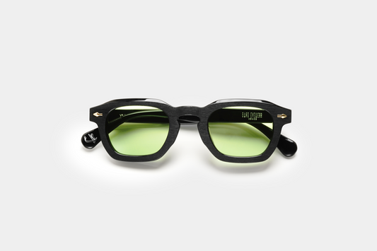 VE-17 Carbon Black