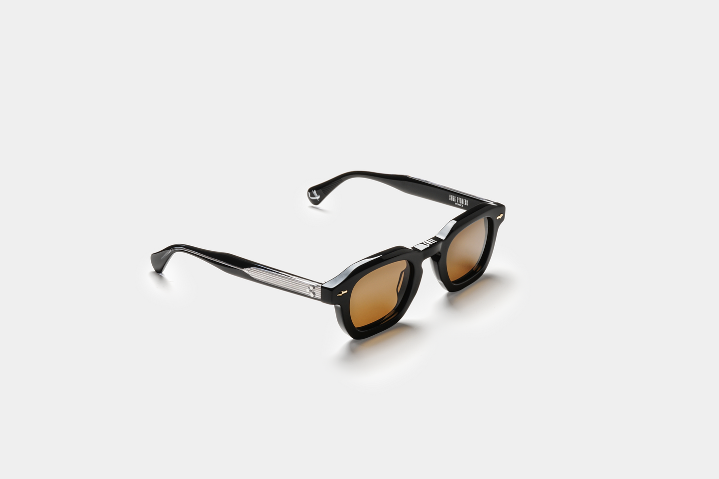 VE-17 Black