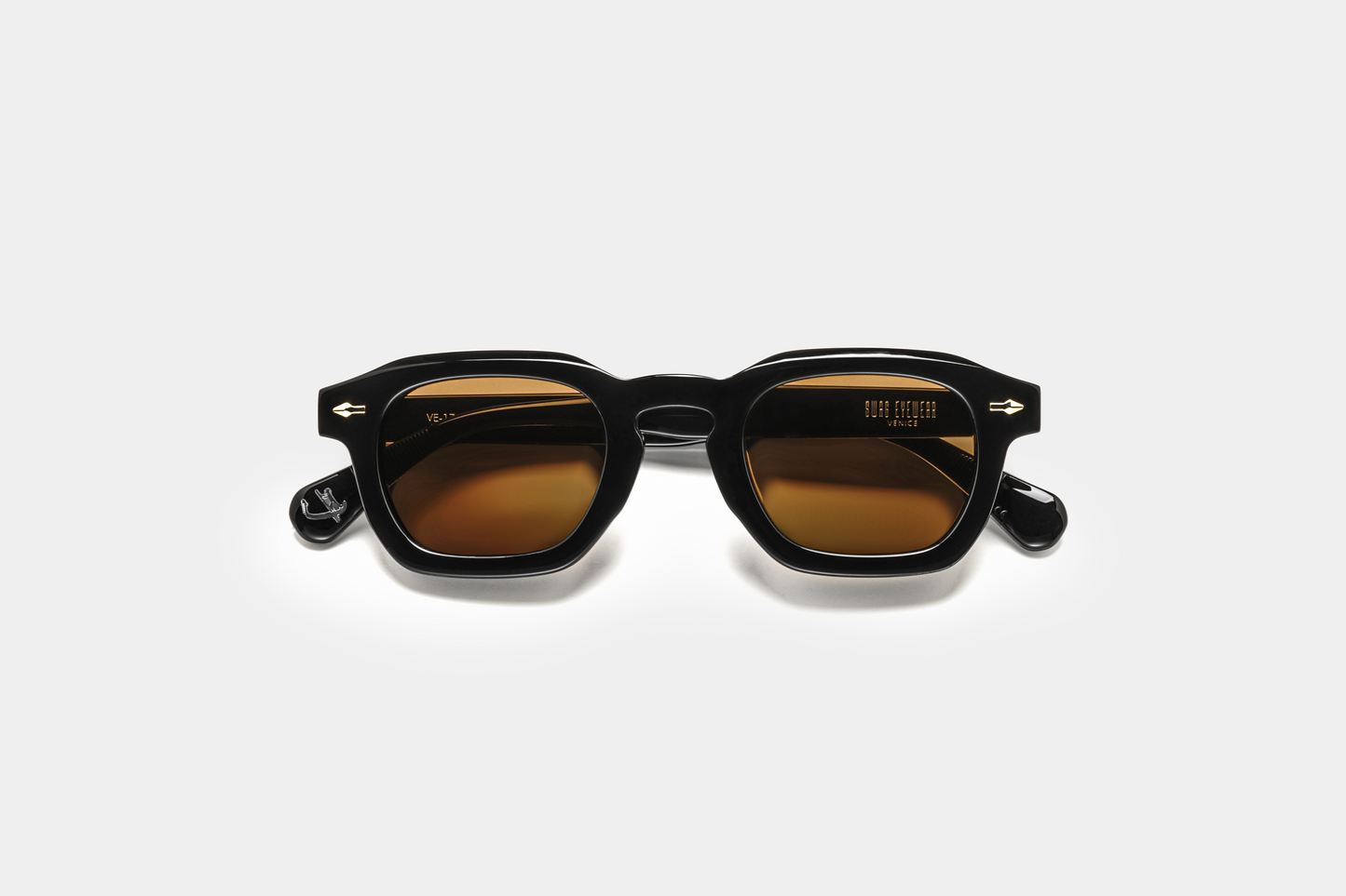 VE-17 Black